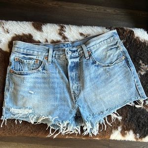 Levi shorts